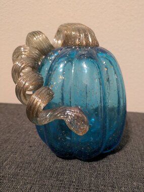Glitzhome Blue Hand Blown Glitter Glass Pumpkin Decor Metallic Stem